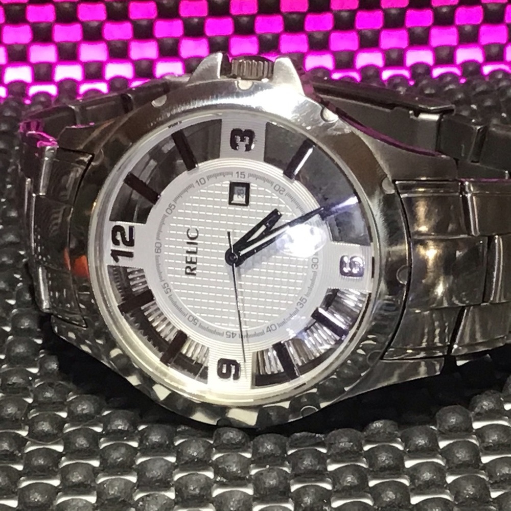 Relic Automatic - image 4